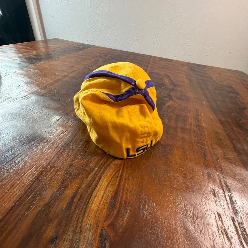 Nike Team LSU Tigers Youth Hat Yellow Purple Cotton Baseball Cap 4831-001-37